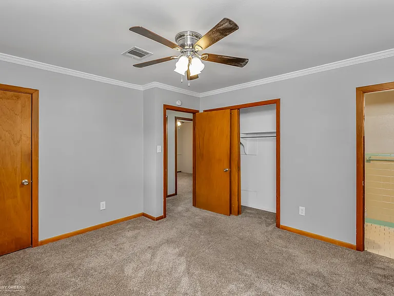 4103 Glen St — Photo 8