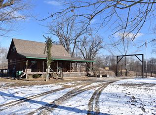 2545 E Tulip Rd, Bloomfield, IN 47424