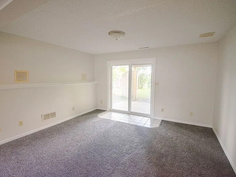 2115 52nd St NW — Photo 14