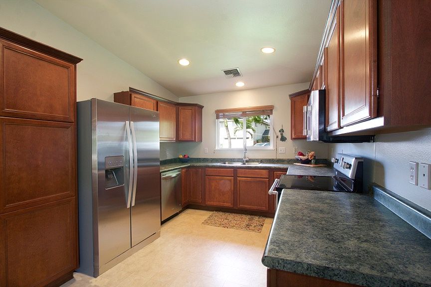 1st image of 82 Luakaha Cir