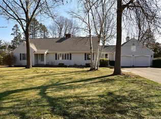 82 Wendover Rd, Suffield, CT 06078