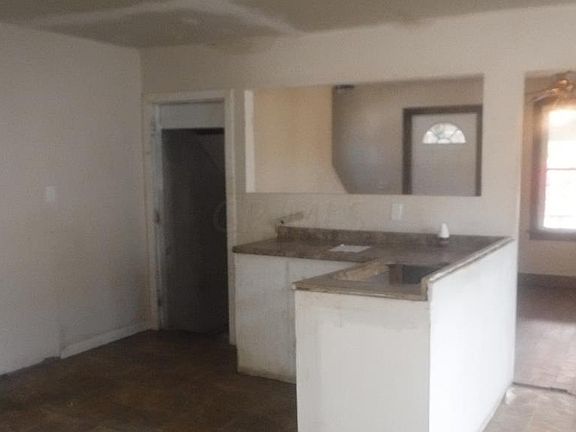 5th image of 1612 Reaver Ln