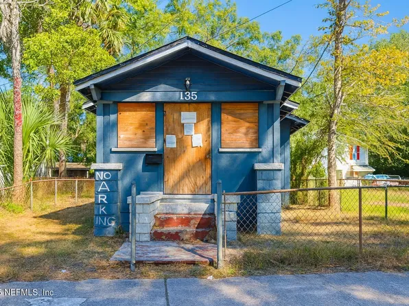 135 W 23rd St, Jacksonville, FL 32206