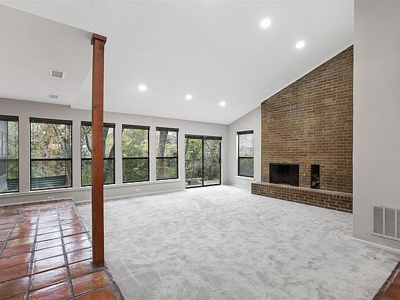 2nd image of 408 Brook Glen Pl