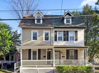 22 E 2nd St, Moorestown, NJ 08057