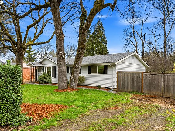 3rd image of 14074 SE Laurie Ave