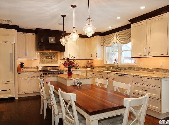 5th image of 24 Ardsley Pl