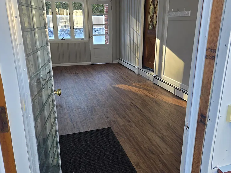 9 Sunnyside Ter — Photo 4