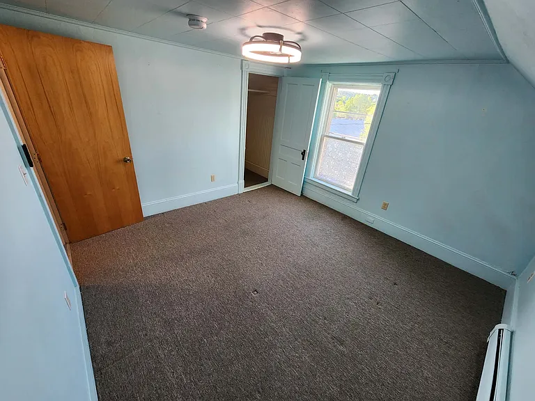 86 Raymond St #3 — Photo 8