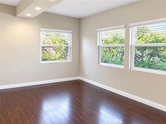 3rd image of 6331 Reno Ave