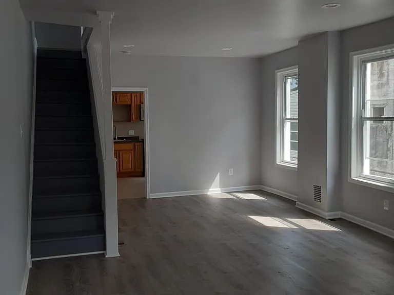 116 E Pastorius St — Photo 3