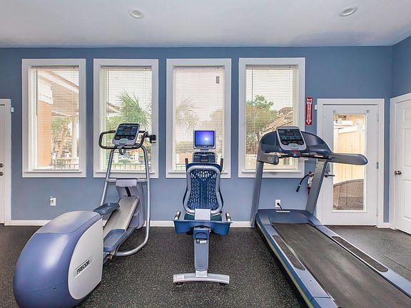 4th image of 2900 Briarhurst Dr #52492
