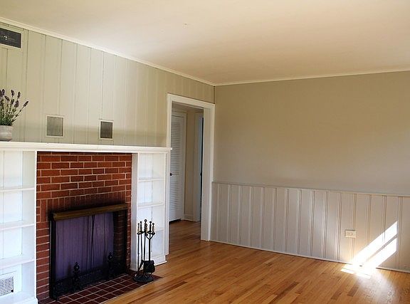 5th image of 422 S Mason St