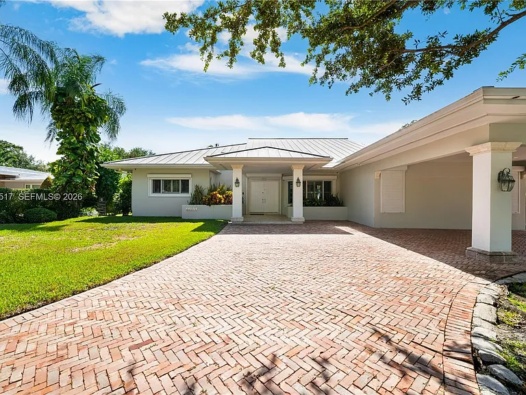 14601 Pompano Dr — Photo 36