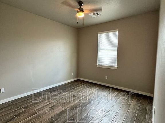 5th image of 5328 Red Maple Ave