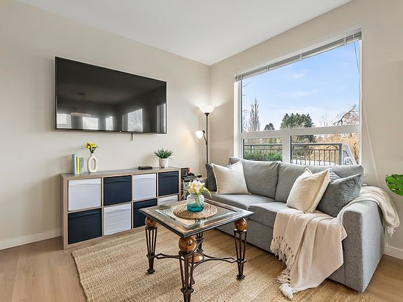 2nd image of 9213 Odlin Rd #114