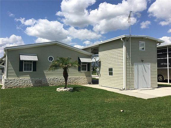 4th image of 5179 Island View Cir N