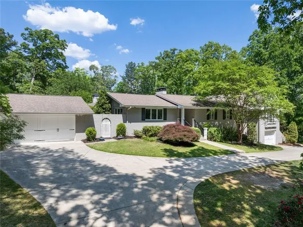 1055 Buckner Rd SE, Mableton, GA 30126