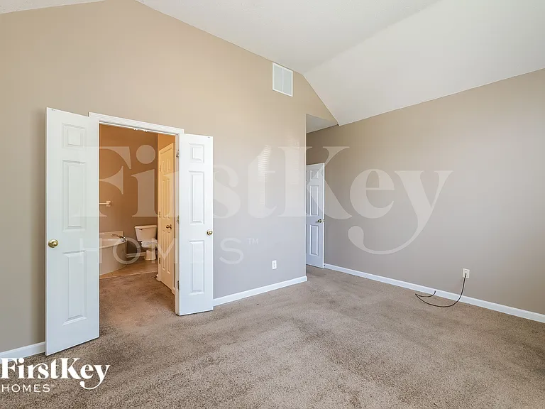 3931 Neyland Valley Dr — Photo 7