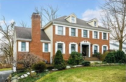 1st image of 5 Renee Ct