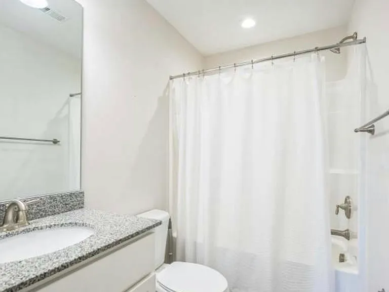 14 Candleberry Dr — Photo 10