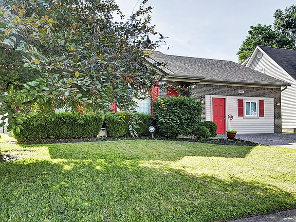 2nd image of 7817 Alyssum Dr