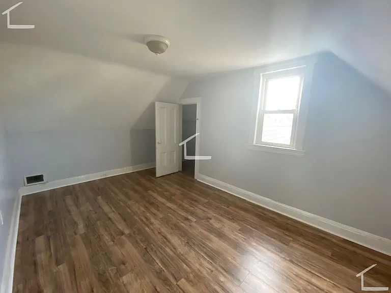 12 Bayard St #2 — Photo 6