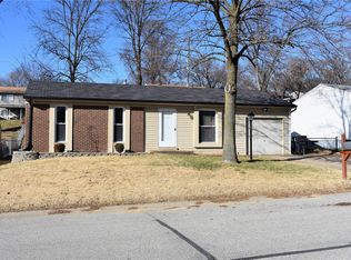 3048 Saint Babette Ln, Saint Charles, MO 63301