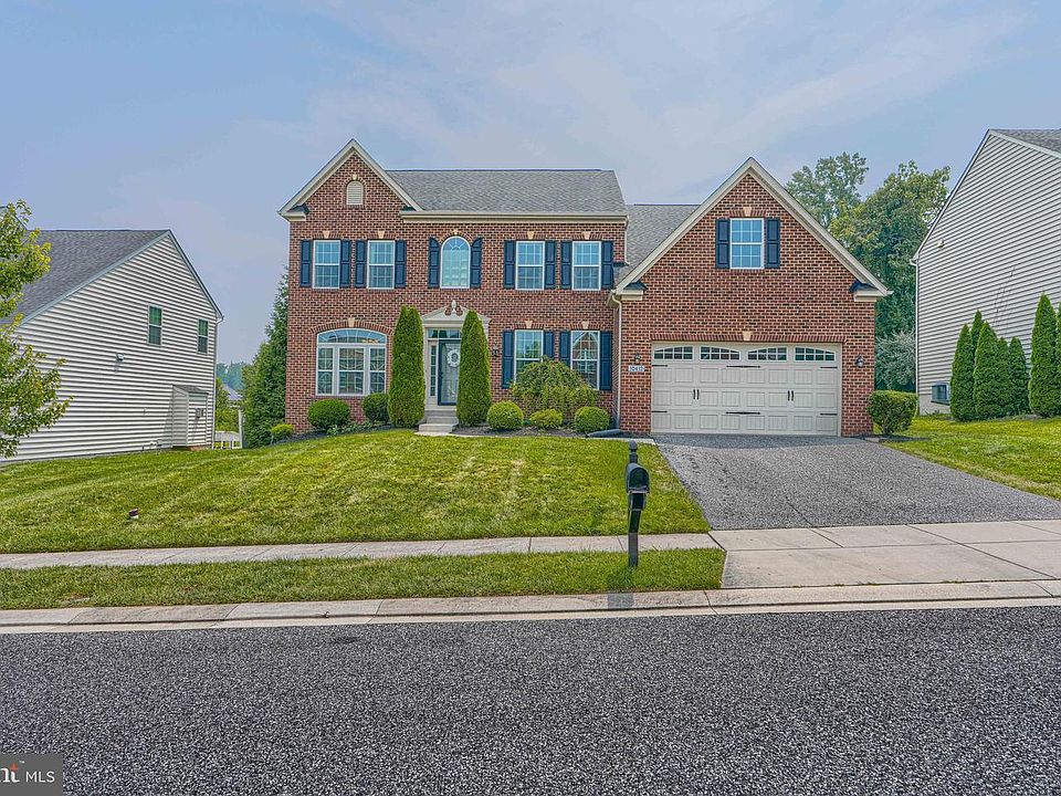1st image of 10412 Windlass Run Rd