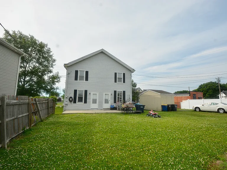 303 Smyrna Ave — Photo 3