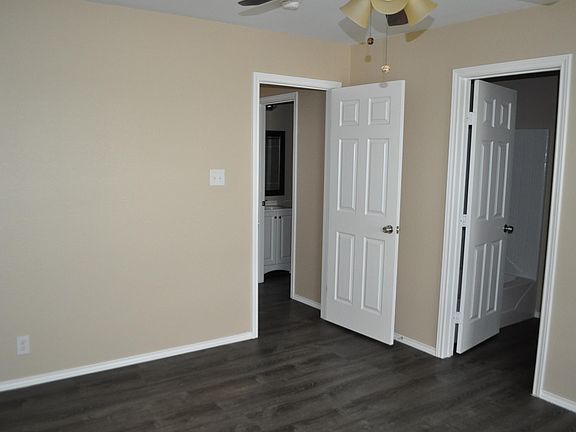 2nd image of 1092 Memory Ln #1092