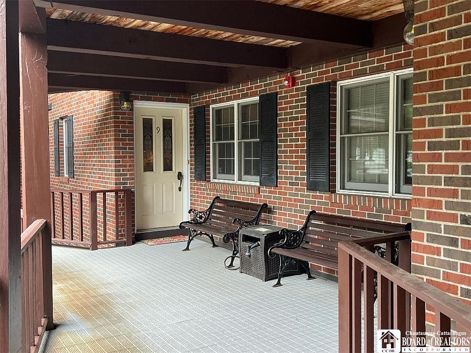 1st image of 18 W Terrace Ave Unit 9