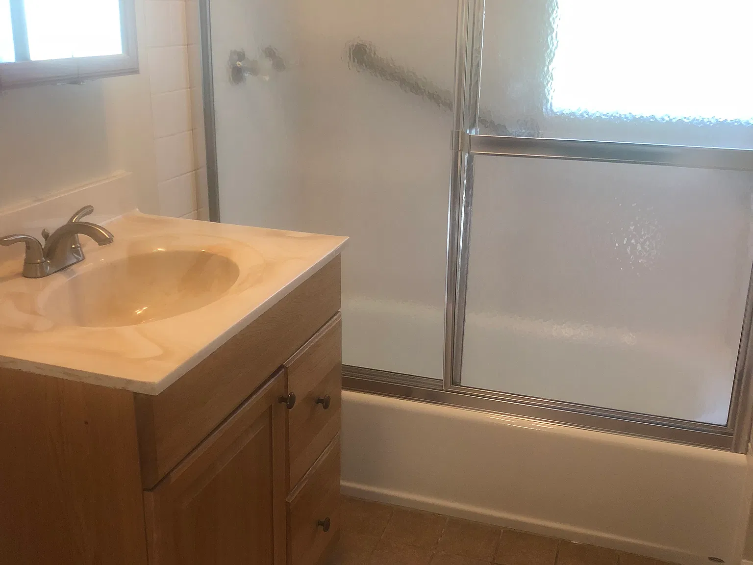 3 bed, $1,850 — Photo 3