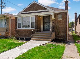8640 S King Dr, Chicago, IL 60619