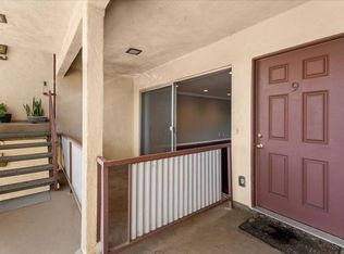 5232 Fairview Blvd, Los Angeles, CA 90056