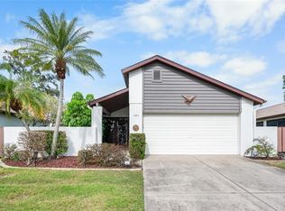 685 Linden Dr, Englewood, FL 34223