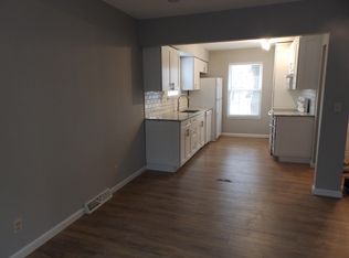 10008 W 95th St, Overland Park, KS 66212