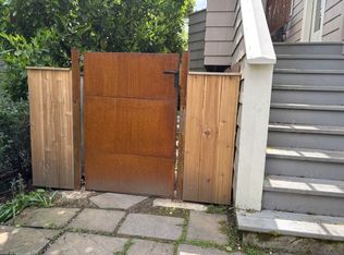 42XX Eastern Ave N #B, Seattle, WA 98103