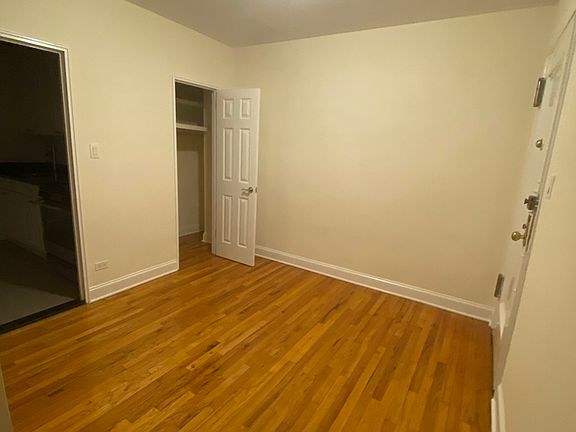 4th image of 43-07 39th Pl #B2
