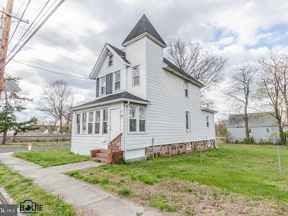 4th image of 27 Dare St