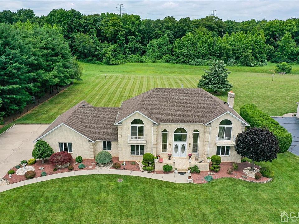 12 Drinking Brook Rd, Monmouth Junction, NJ 08852 Zillow