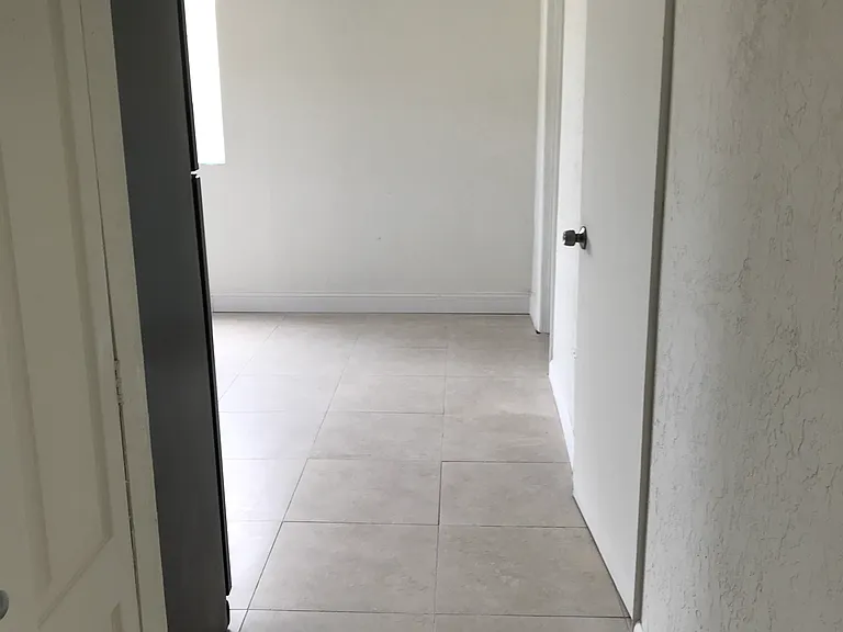 10166 Marlin Cir #3 — Photo 7