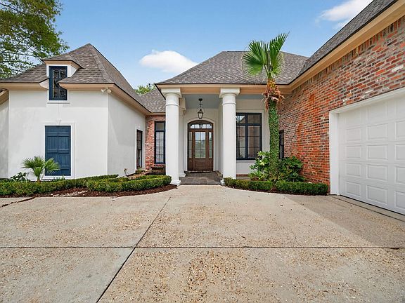 4th image of 36114 Bluff Oaks Ave