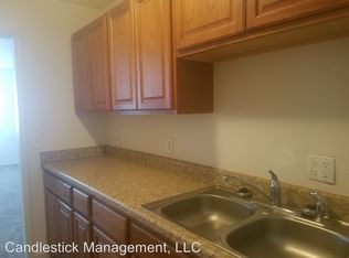 441 SE Winfield Ave APT 02, Topeka, KS 66607