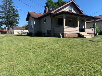 402 Herrick St, Uhrichsville, OH, 44683