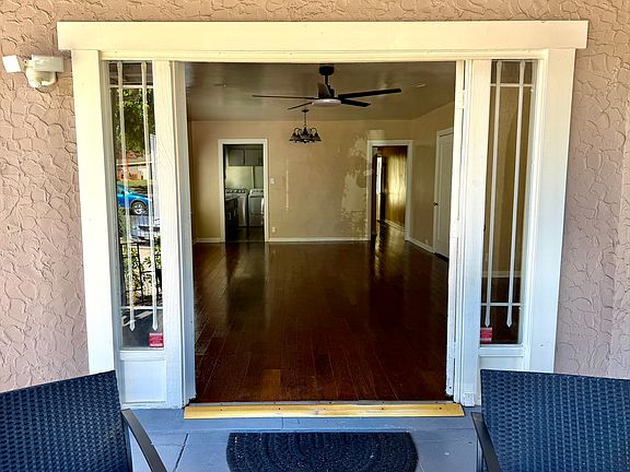 4th image of 2417 3rd Ave #2417