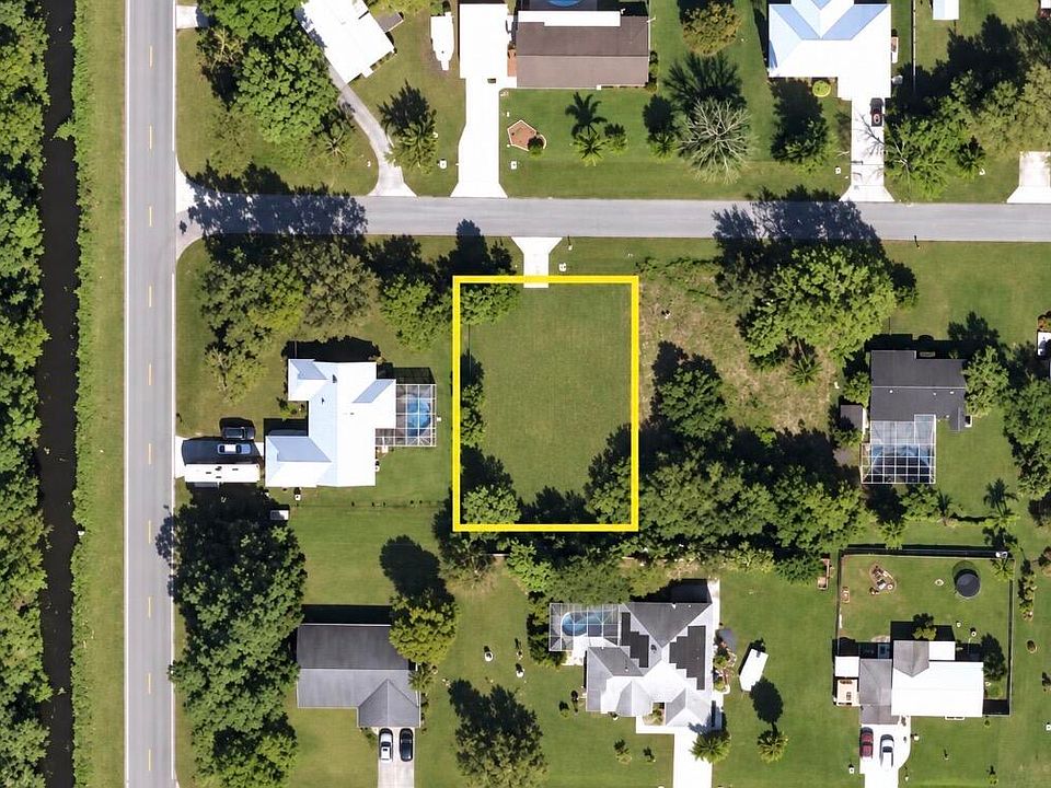 1st image of 8003 Lockwood Drive