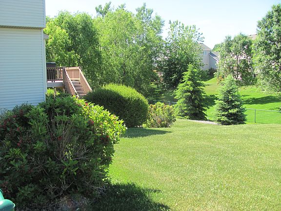 2nd image of 11155 Hillsboro Ct N