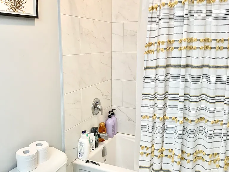 501 Frontenac St #512 — Photo 24