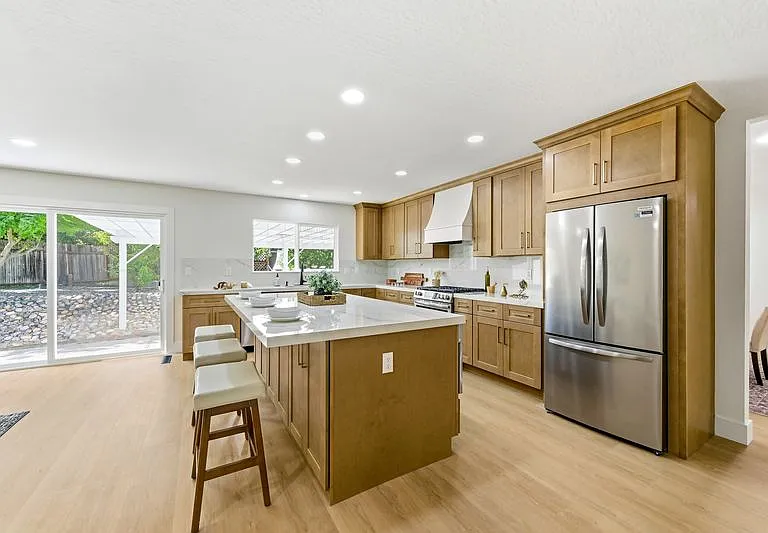 540 Hamilton Way — Photo 8